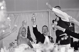 This Detroit wedding photographer likes to shoot Michigan wedding photos