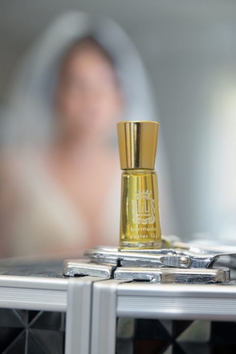 The bride wore her mother's signature perfume for her wedding in Dearborn, Michigan.