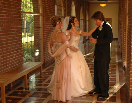 Michigan wedding photojournalism can only be done by real photojournalists