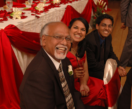 Michigan wedding photographer has many portfolios and photo albums to preview