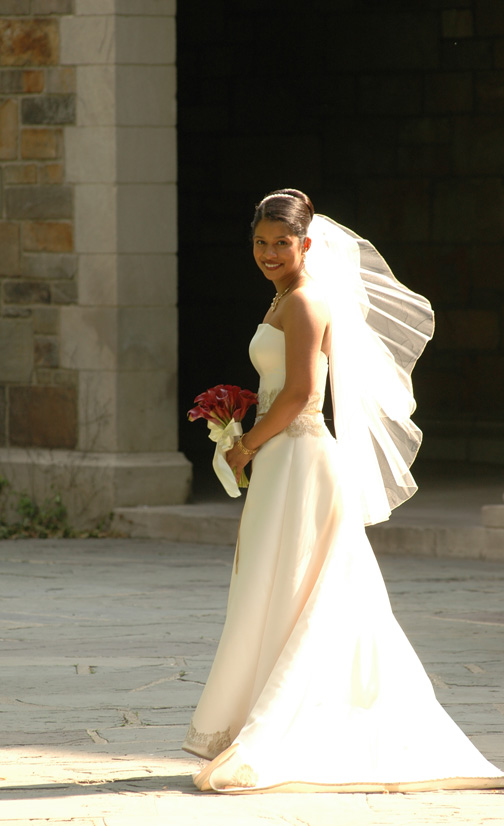 Michigan wedding photographer gives you the rights to your wedding photographs